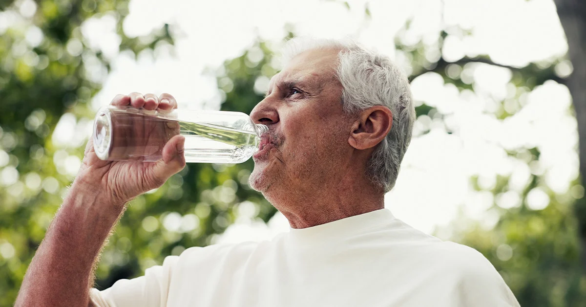 Stay Hydrated and Healthy in the Summer Heat to Prevent Kidney Stones